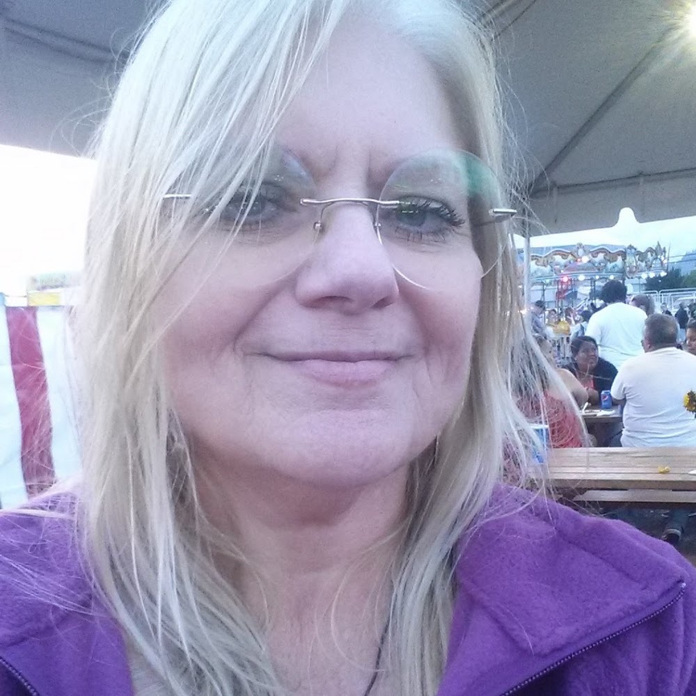 Meet your Posher, Karla